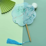 Прокат реквизита и аксессуаров Ханфу, старинные костюмы, старинные цветочные зонты, масляно-бумажные зонты, кисточки, фотораскладные веера, дворцовые веера, круглые веера в аренду.