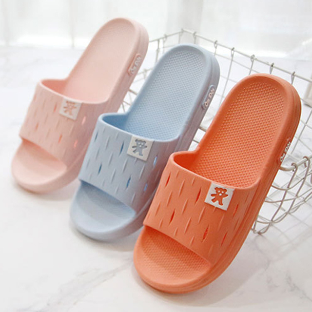 Soft-Soled, Comfortable, Imported Vietnamese Natural Rubber Slippers, Latex Non-Slip Men's Style, Couple's Bathroom Home Use, Unisex