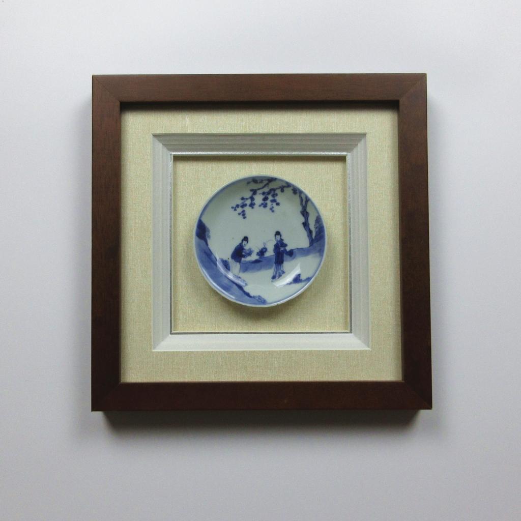 Three generations of Kangxi Yongzheng Yongzheng dishes Baozhen Antique Old Porcelain Mirror Hearts Three-dimensional Decoration Painting Apricots Flowers