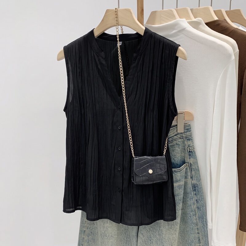 Black V-Neck Sleeveless Vest Shirt for Women 2026 New Summer Plus Size Slimming High-End Blouse Top