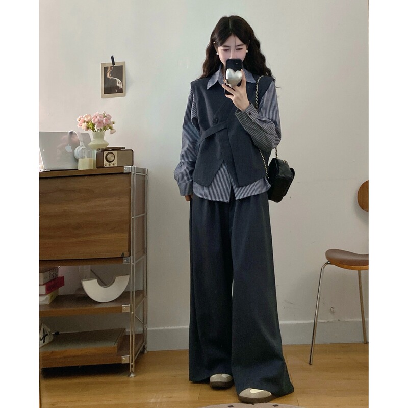 Plus-Size Women's Clothing, Slimming Set for Early Autumn, a Complete Set That Covers the Body, Gives a High-End Feel, Pear-Shaped Body, Three-Piece Set Plus-Size Women's Clothing, Slimming Set for Early Autumn, a Complete Set That Covers the Body, Gives a High-End Feel, Pear-Shaped Body, Three-Piece Set