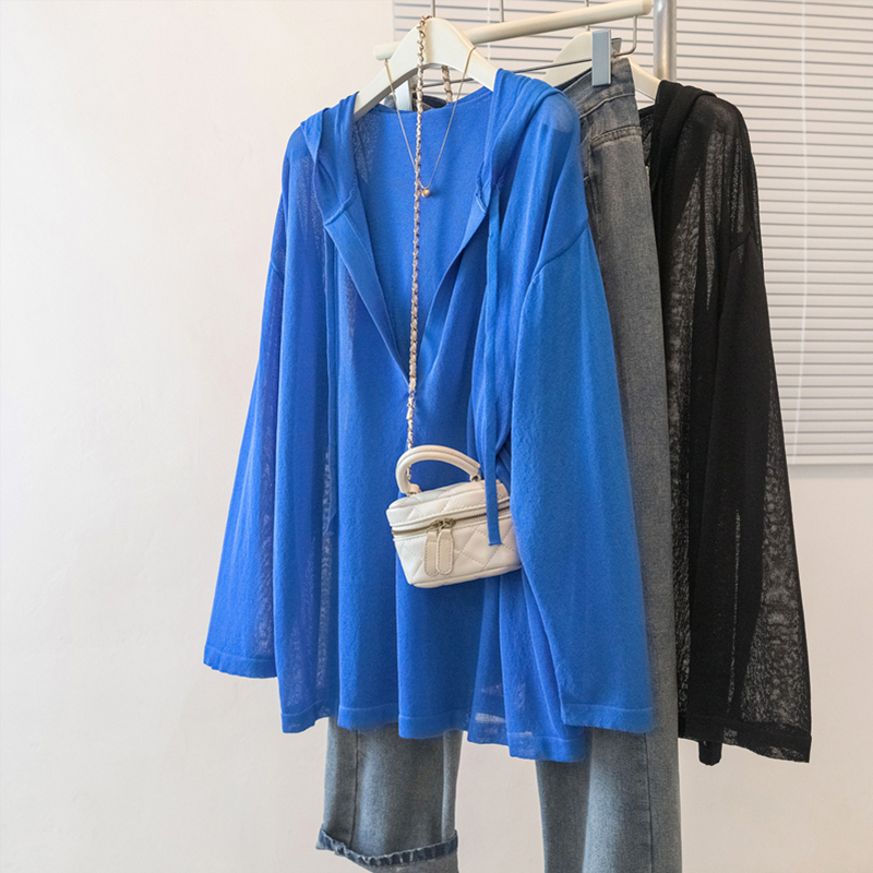 Klein Blue Long-Sleeved Sun Protection T-Shirt for Women 2026 Summer Plus Size Fat mm Mid-Length Ice Silk Blouse Hooded Top