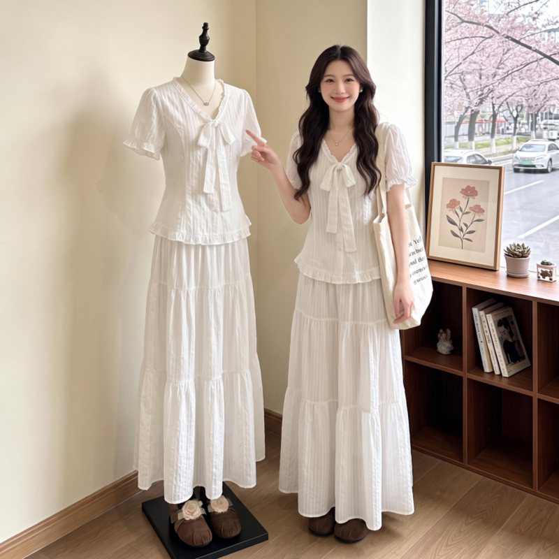 Plus-Size Women's Clothing 2026 Super Trendy Summer Outfit Set, Very Stylish and Age-Reducing, White Two-Piece Dress Set Plus-Size Women's Clothing 2026 Super Trendy Summer Outfit Set, Very Stylish and Age-Reducing, White Two-Piece Dress Set
