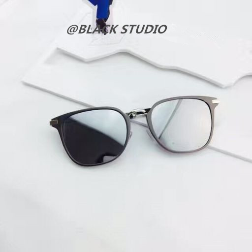 Hai thế giới Li Zhongbury với cặp kính râm vuông cổ điển Hàn Quốc chân mỏng màu đen kim loại mà kính râm nữ kinh mat