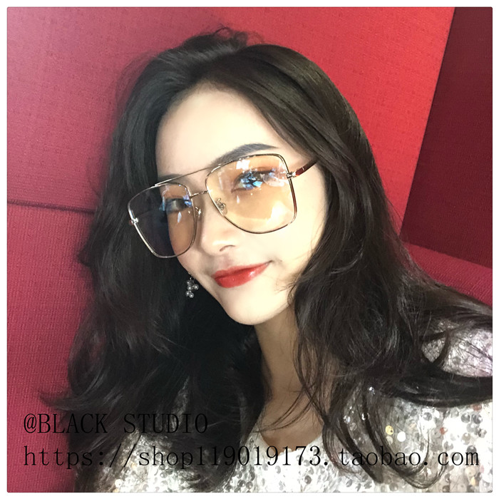Kim loại mỏng bên khung lớn Nhật Bản kính Su Yan nữ hộp lớn mặt mỏng in phong cách retro kính mắt nam