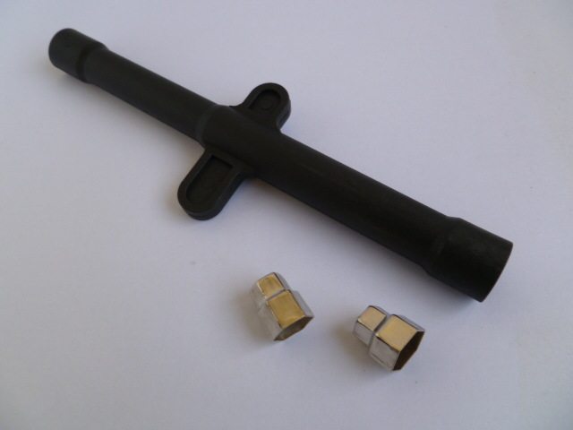 Faucet horseshoe piece screw rod fastener installation and removal tool 91012 opposite side faucet socket wrench