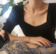 ເສື້ອຍືດແຂນສັ້ນຄໍສີ່ຫຼ່ຽມສໍາລັບແມ່ຍິງ summer sexy tight-fitting ice silk knitted bottoming shirt thin u-neck high-end slim fit top