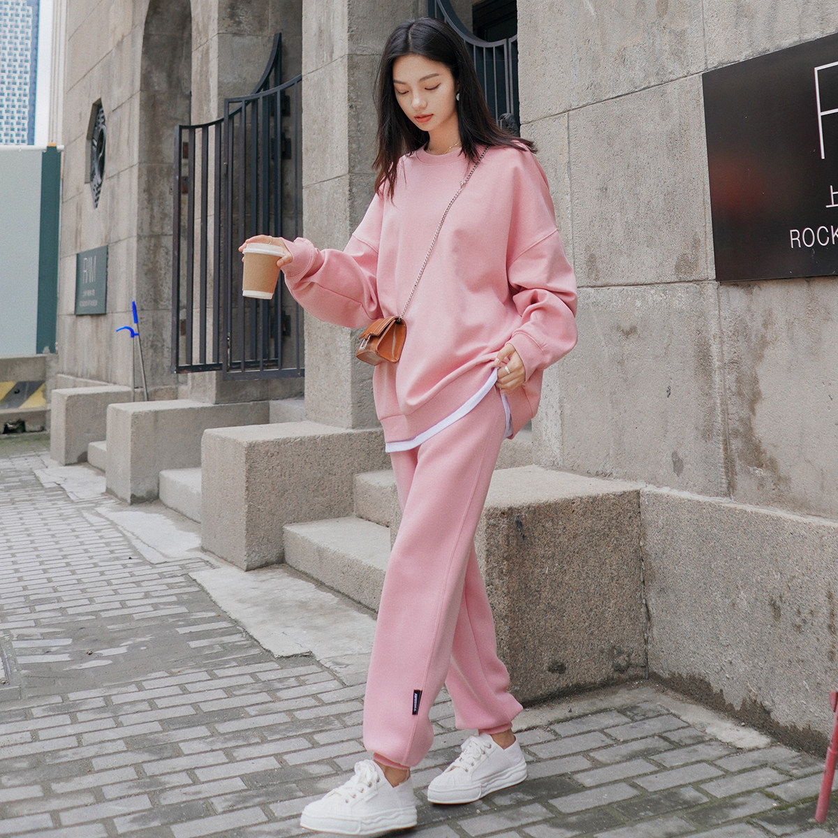 Pink casual suit sports suit female spring 2023 new high - sense high - pants two - piece in tide
