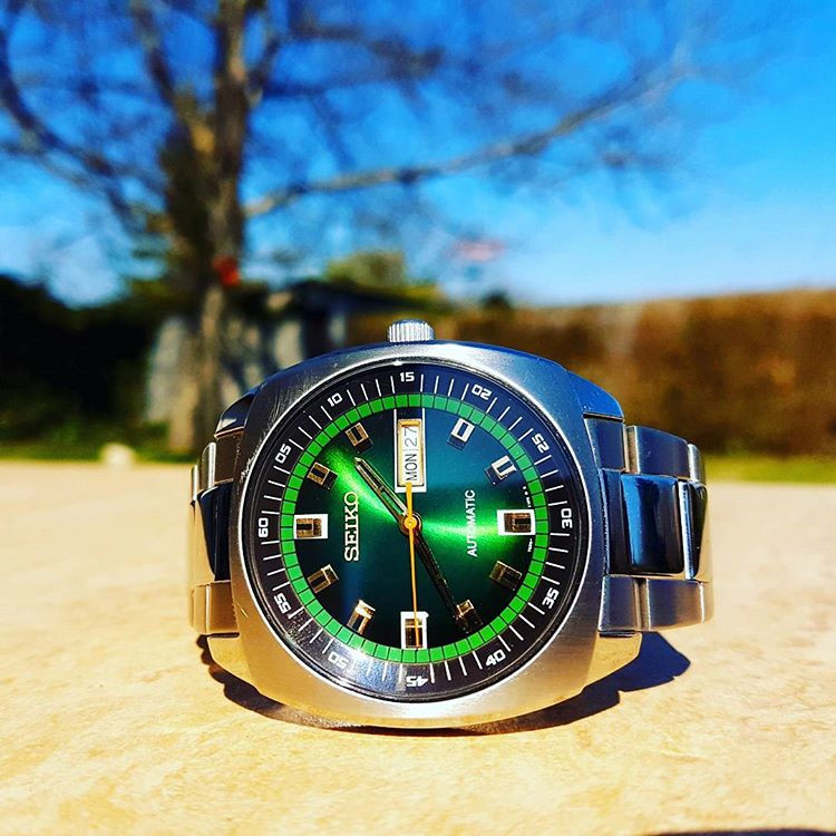 seiko snkm97 review