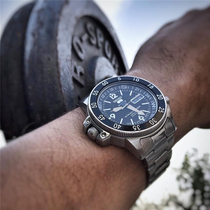 Seiko Mens Watch Seiko Land Shark Mens Stainless Steel Submersible Automatic Mechanical Watch SKZ211K1