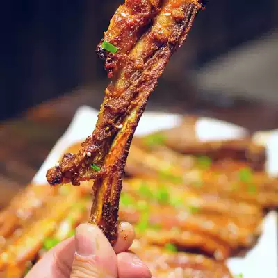 Xinjiang cuisine Freshly baked cumin lamb chops Cooked food Fresh lamb snacks Specialty New products Activity discount Airlines