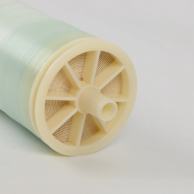 Фильтры, Помпы 直接供应工业反渗透膜通用滤芯高压8040膜高脱盐率4040低压大通量 China to send