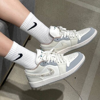 Nike air jordan 1 ເກີບກິລາບານສົ່ງ retro ຕ່ໍາເທິງຕ່ໍາຕ່ໍາ ih7323-100