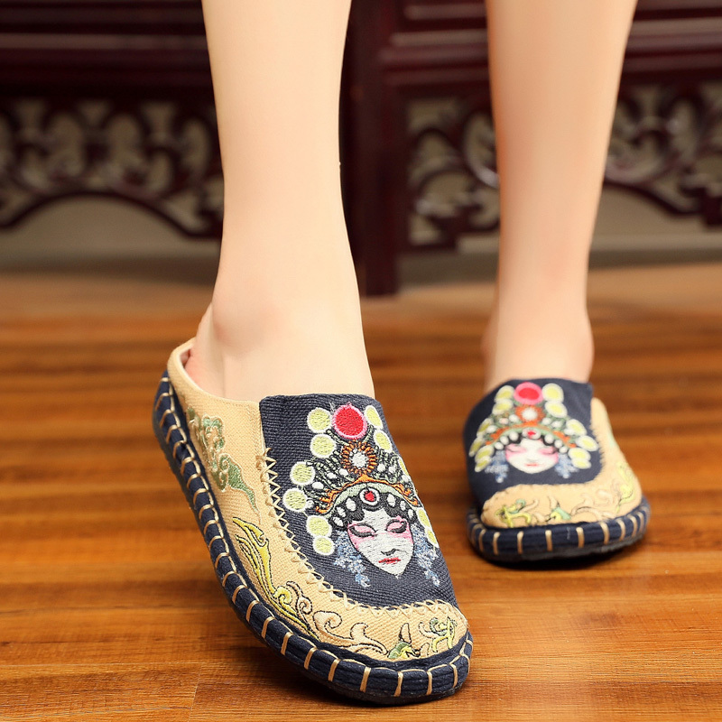 Old Beijing Cloth Shoes, Soft-Soled Slip-On Women's Slippers, Thousand-Layer Sole, Floral Casual Flat-Soled Linen Embroidered Shoes with Facial Makeup Embroidery