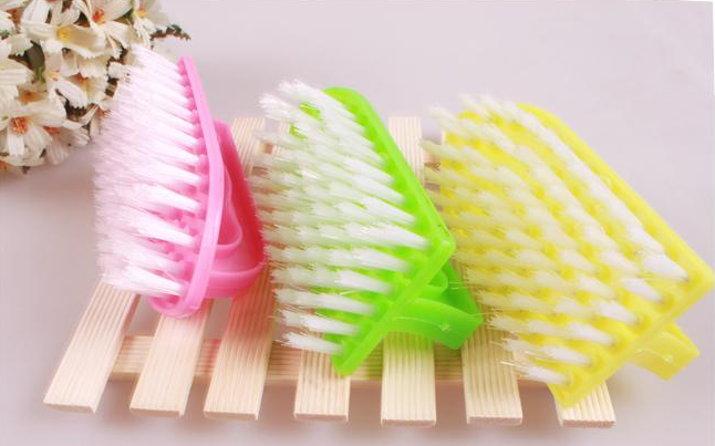 Daily necessities, candy-colored plastic hard bristle brushes, bathtub and washbasin brushes, shoe and laundry brushes, household cleaning brushes pic 1