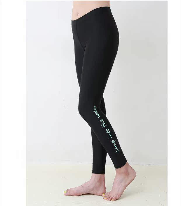 Hàn Quốc mua mẫu quần áo chống nắng nữ HOOG UV Bảo vệ lặn biển UV lặn biển quần nhanh khô UPF50 + 	quần dài đi biển nam	