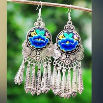 Ethnic style embroidery Miao silver earrings Vintage literary and artistic women embroidered earrings Yunnan handicrafts wild ear jewelry