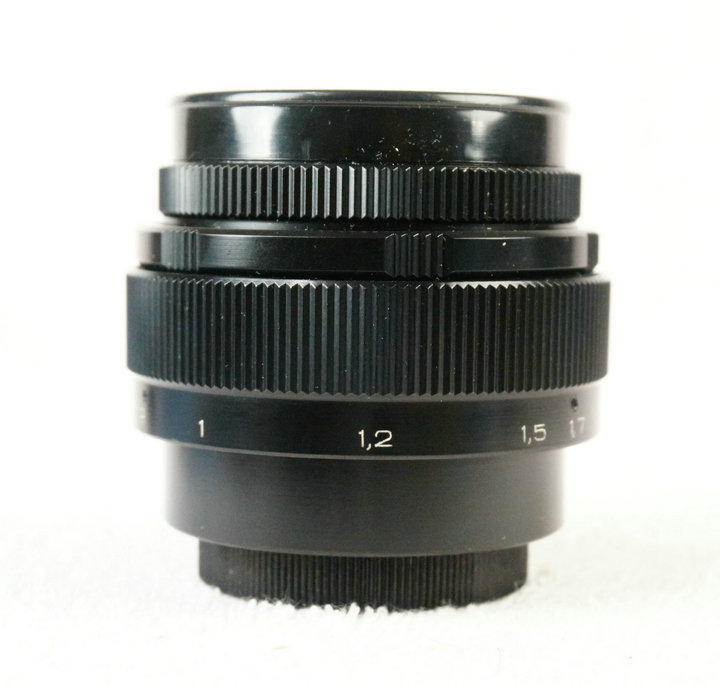Nga Jupiter-9 85mm f2 M42 port phiên bản màu đen ống kính DSLR full frame
