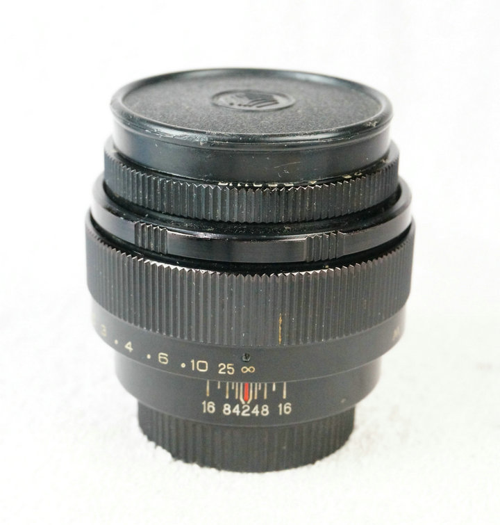 Nga Jupiter-9 85mm f2 M42 port phiên bản màu đen ống kính DSLR full frame
