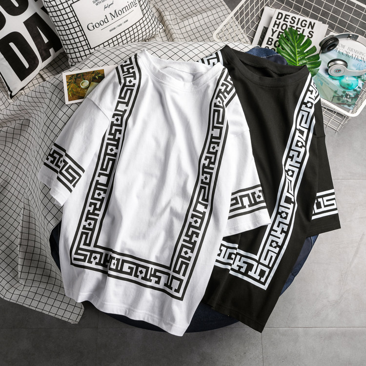 Summer 70% sleeves T-shirt Male loose short sleeve hip hop Hip Hop Korean version 5 50% sleeves Clothes Tide Lovers Middle Sleeve