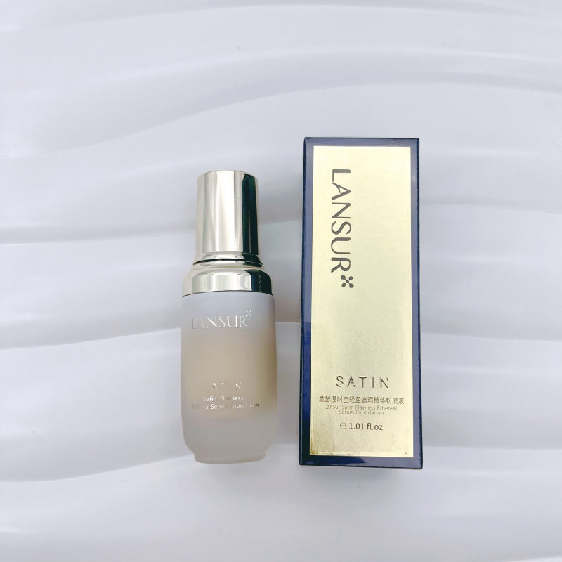 Lancerman Time and Space Lightweight Concealer Essence Liquid Foundation Moisturizing Oil Control Modifies Skin Complexion