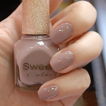 Sweet Color nail nail waterproof and environmental protection fast dry long and not color gray gray soot green bean sand red