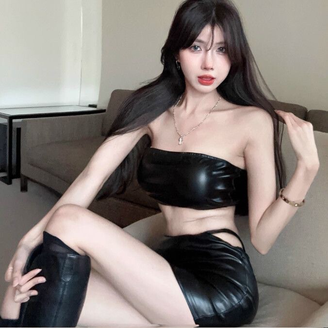 Purely Sensual Hot Girl American-Style Personality Street Tight-Fitting Sexy Tube Top + Pu Leather Slit Skirt Set That Makes Legs Look Longer for Summer Purely Sensual Hot Girl American-Style Personality Street Tight-Fitting Sexy Tube Top + Pu Leather Slit Skirt Set That Makes Legs Look Longer for Summer