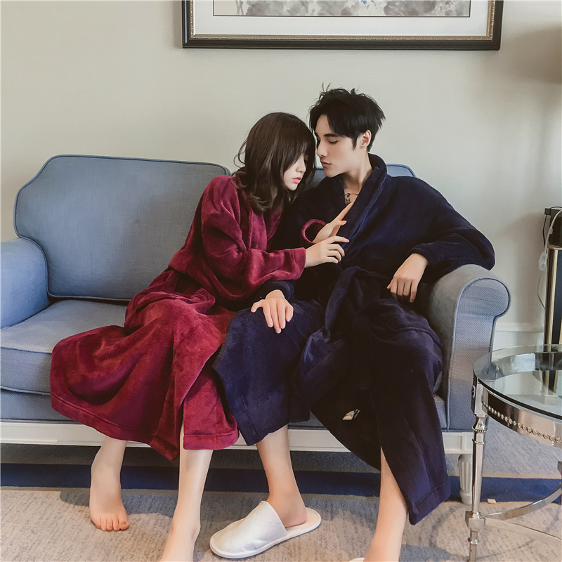 Đồ ngủ cỡ lớn nữ chất béo mm200 kg cotton mùa đông san hô nhung vài chiếc áo ngủ flannel nam cá tính phục vụ nhà dài đồ ngủ cặp