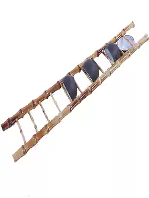 Secreted high-rise bamboo ladder ice carved sashimi ornaments sushi ornaments beveled bamboo fence stab posture made bamboo fence