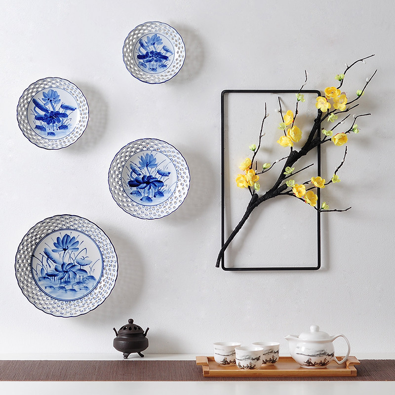 Blue Flower Household Mei Wall AccessoriesWall Decorations Creative Restaurant Background Wall hanging on the wall