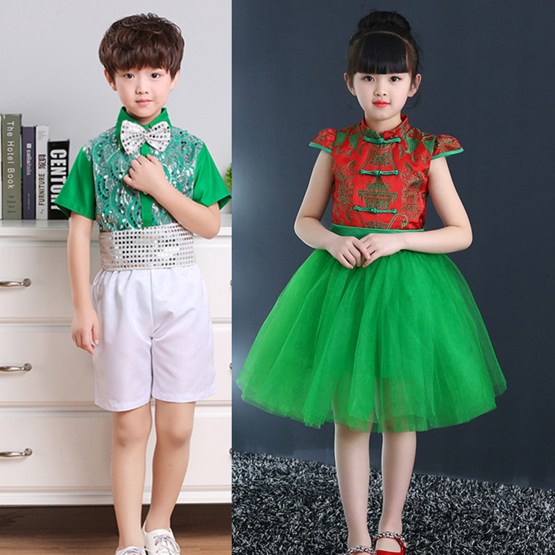 Trung Quốc hợp xướng thiếu nhi trang phục hợp xướng tiểu học và trung học hợp xướng nam nữ váy thơ đọc trang phục biểu diễn màu xanh thời trang cho bé