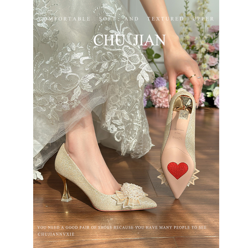 French-Style Heart-Shaped High Heels for Women 2026 New Model, Dual-Wear with Main Fabric and Xiuhe Style, Wine Glass Heel, Comfortable for Feet, Versatile Bridal Shoes French-Style Heart-Shaped High Heels for Women 2026 New Model, Dual-Wear with Main Fabric and Xiuhe Style, Wine Glass Heel, Comfortable for Feet, Versatile Bridal Shoes