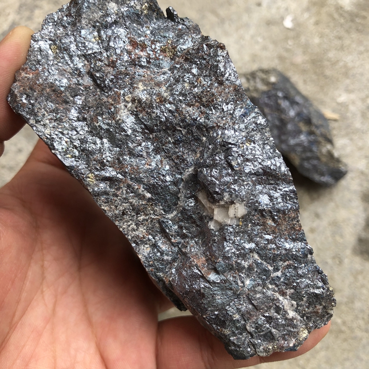 Teaching Geological Mineral Specimen Crystal Ornamental Stone Chishi Stone Collection Natural High Purity Glow Copper Mine Raw 100g-Taobao