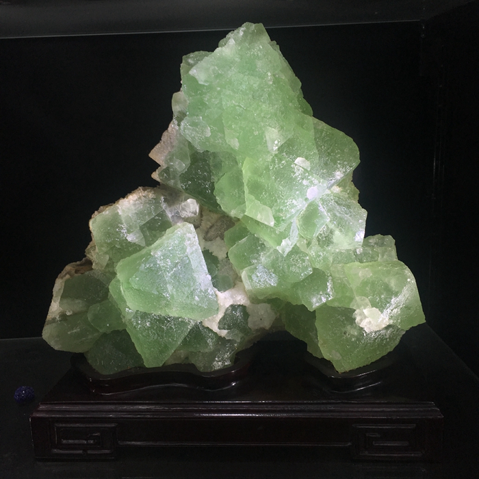 Geological Rock Teaching Mineral Specimen Crystal Chichstone Head Natural Large Crystal Emerald Green Fluorite Original Mine Pendulum 