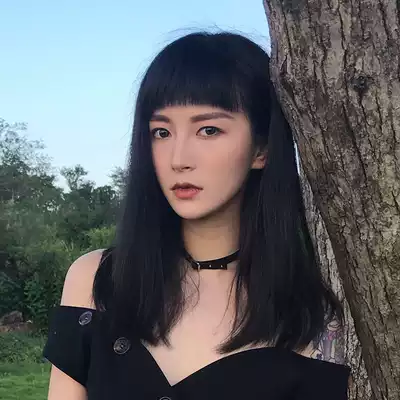 Clavicle hair female net red round face medium and long fake hair set Qi Liuhai natural realistic sweet cute fluffy face repair headgear