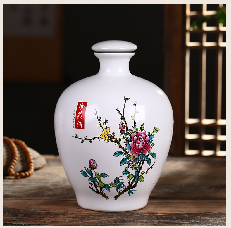 Many 2 jins with jingdezhen ceramic bottle seal wine bottle is empty wine bottle of household hip individuality creative bottles