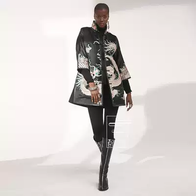 Cloud decoration totem original Changchun autumn women's coat ethnic style old embroidery plate Golden dragon silk long-sleeved loose coat