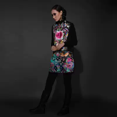 Cloud decoration totem original design women's robe ethnic style hand-embroidered phoenix peony horse clip mid-length dress