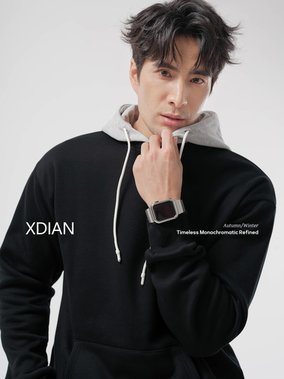 Continue to click on the new skin-friendly polarizer thickened autumn and winter men's sweatshirt all-in-one velvet self-heating color matching velvet hooded top