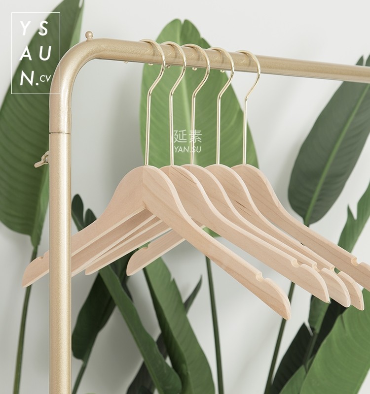 Clothing store hangers Solid wood gold round hook Wood color paint-free wood clothes hang men's and women's clothing store non-slip hangers