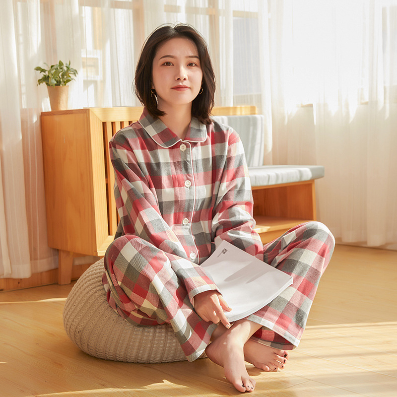 Japanese pure cotton flannel spring and autumn warm home clothes suit men and women couples unprinted plaid soft pajamas special price