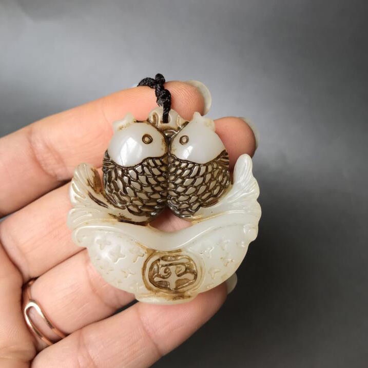 Ancient Playing Jade Miscellaneous Collection Antique White Jade Old Jade Carp Jade Pendant Jade Pendant Jade Pendant Jade Pei-Taobao Year of the Year