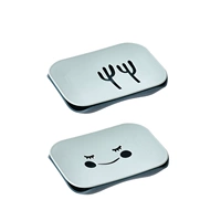 Голубая сказочная ладонь+лицо улыбки [2 притворяется]