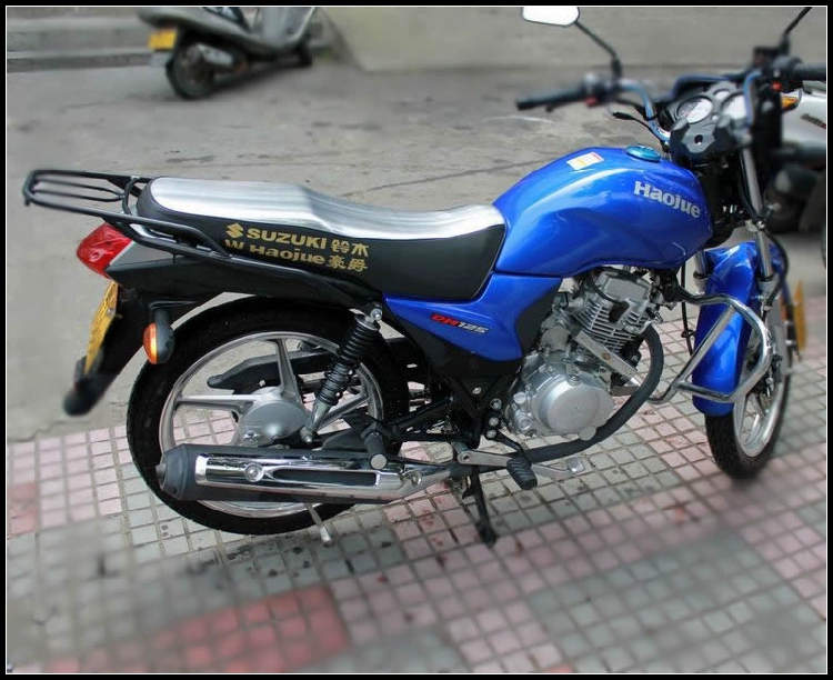 Áp dụng Haojue màu xanh siêu sao HJ125T-8 xe máy nữ không thấm nước đệm da cách nhiệt pad chống nắng bọc ghế - Đệm xe máy