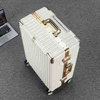 Молочно-белый