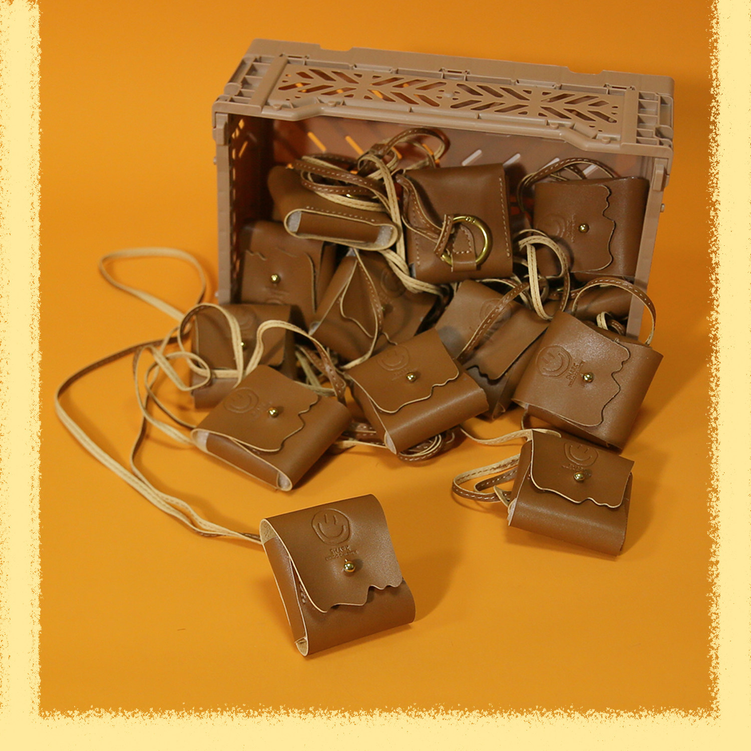 Sake headphone protective shell super soft leather Apple Airpods Pro anti-fall airpods2 personality portable shell