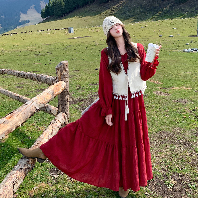 Pregnant Women's Red Dress Vest Suit Women's 2026 Early Autumn New Fashion Fashionable Holiday Style Long Skirt