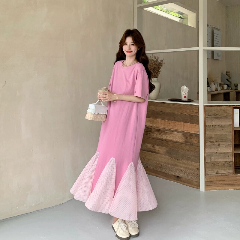Pregnant Women's Dopamine Pink T-Shirt Dress, Stylish Summer Wear for Women, Unique and Beautiful during Pregnancy, Fishtail Skirt That Doesn'T Show Pregnancy