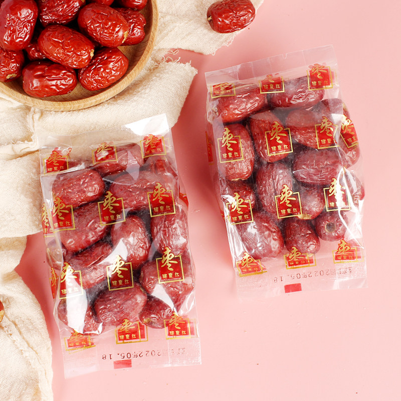 板正枣满疆无核红枣：新疆若羌的甜蜜馈赠，免洗即食的美味选择！-狗饼干-淘宝百科网