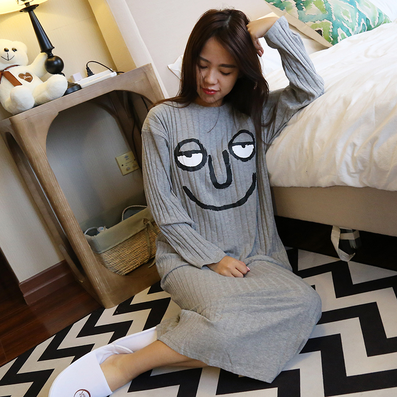 Funny expression long-sleeved extended night dress cartoon Korean version of women's spring and autumn knitted cotton pajamas casual loose home clothes